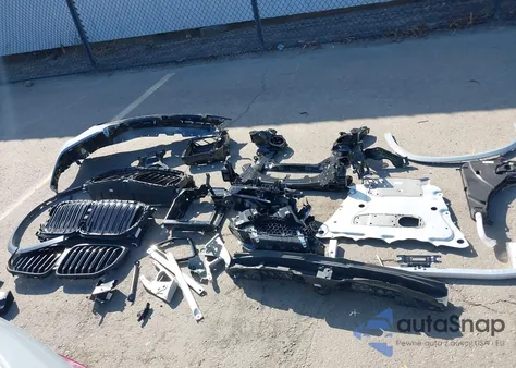 2025 BMW X5 xDrive40I z USA, uszkodzony, nr VIN 5UX23EU0XS9X79315